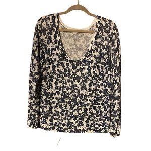 EUC Loft Navy/white Floral Sweater, size Medium